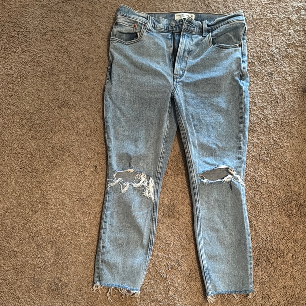 *LIKE NEW* Abercrombie & Fitch The Skinny High Rise Jeans
